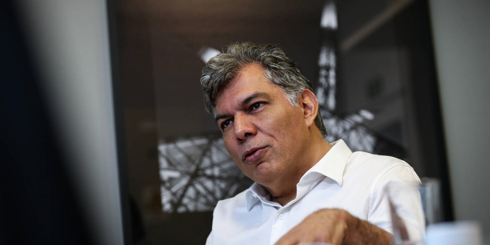 [Quem atua contra os trabalhadores não pode trabalhar com o PSOL]