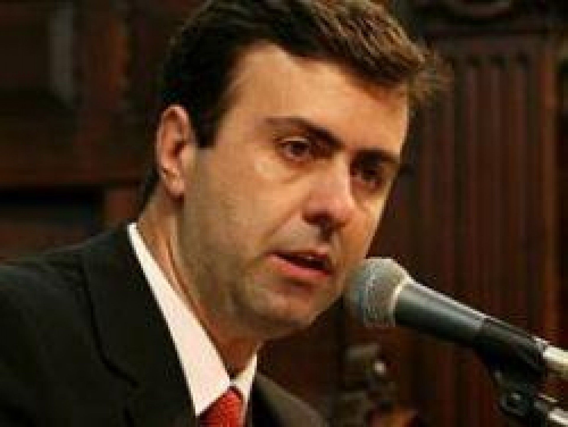[Freixo: segurança pública reforça criminalização da pobreza]