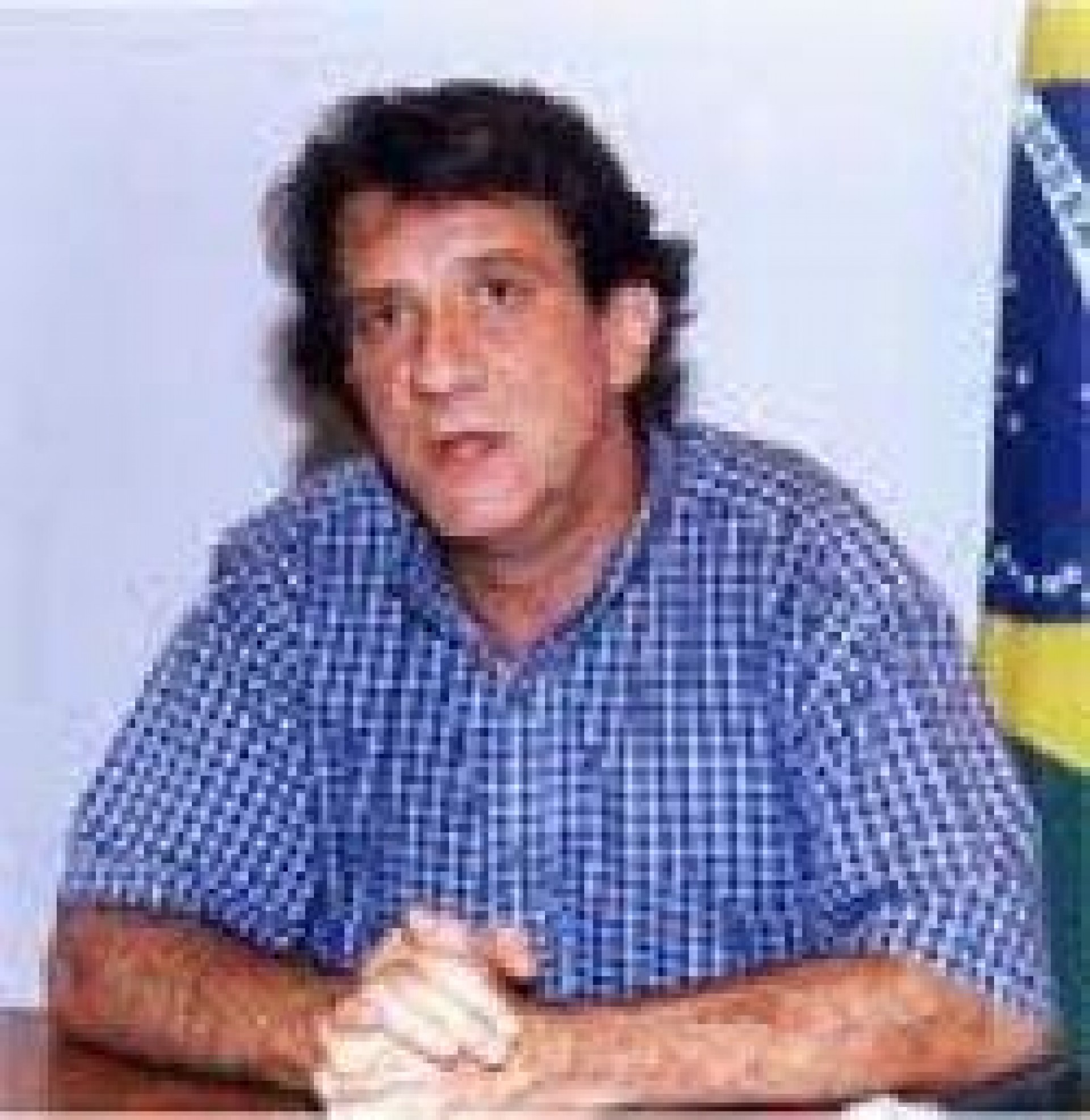 [Tentando explicar o inexplicável]