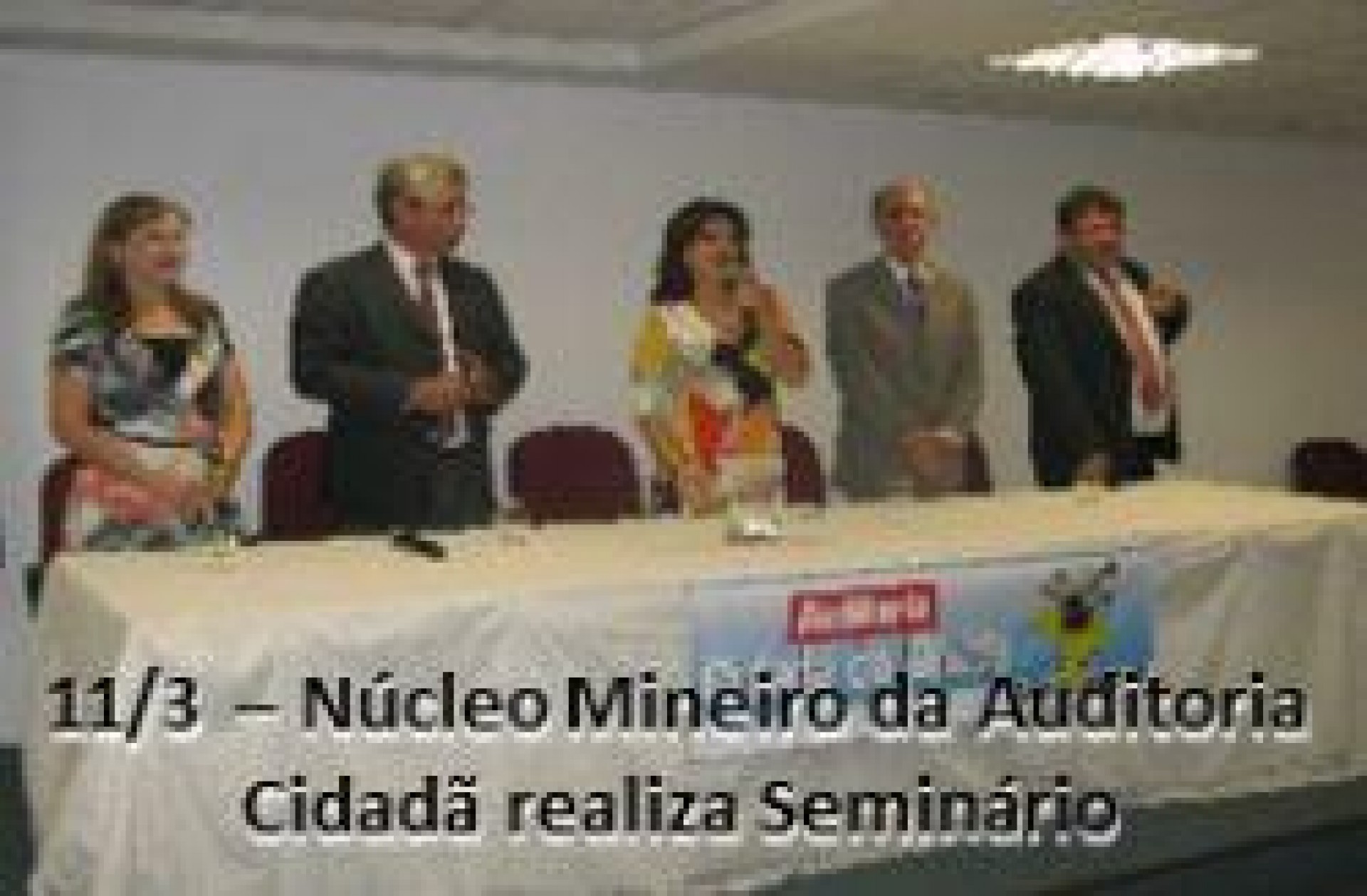 [Núcleo Mineiro da Auditoria Cidadã realiza Seminário]